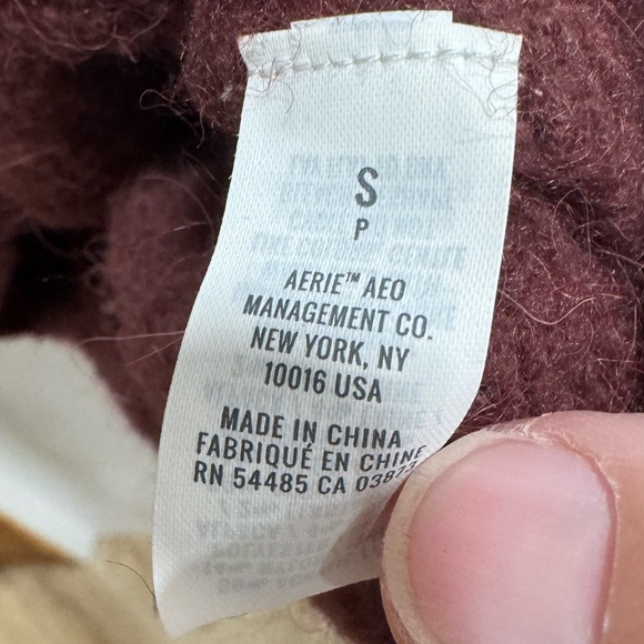 Aerie Alpaca Wool Blend Mock Neck Oversized Sweater, size Small, Burgundy - Picture 4 of 6